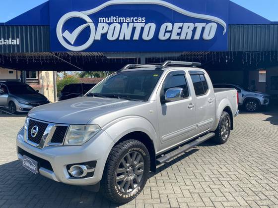 NISSAN FRONTIER 2.5 SL 4X4 CD TURBO ELETRONIC DIESEL 4P AUTOMÁTICO